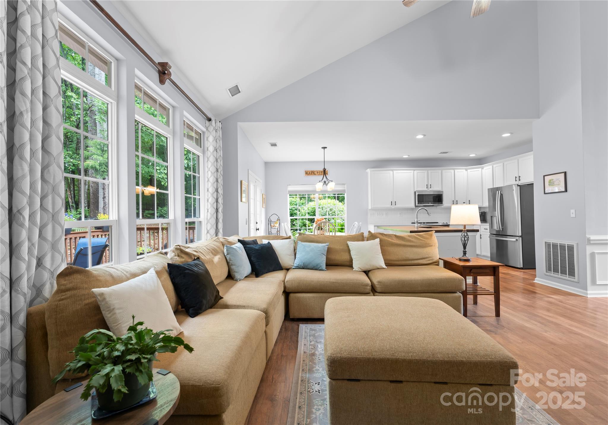 15301 Marsh Field Court