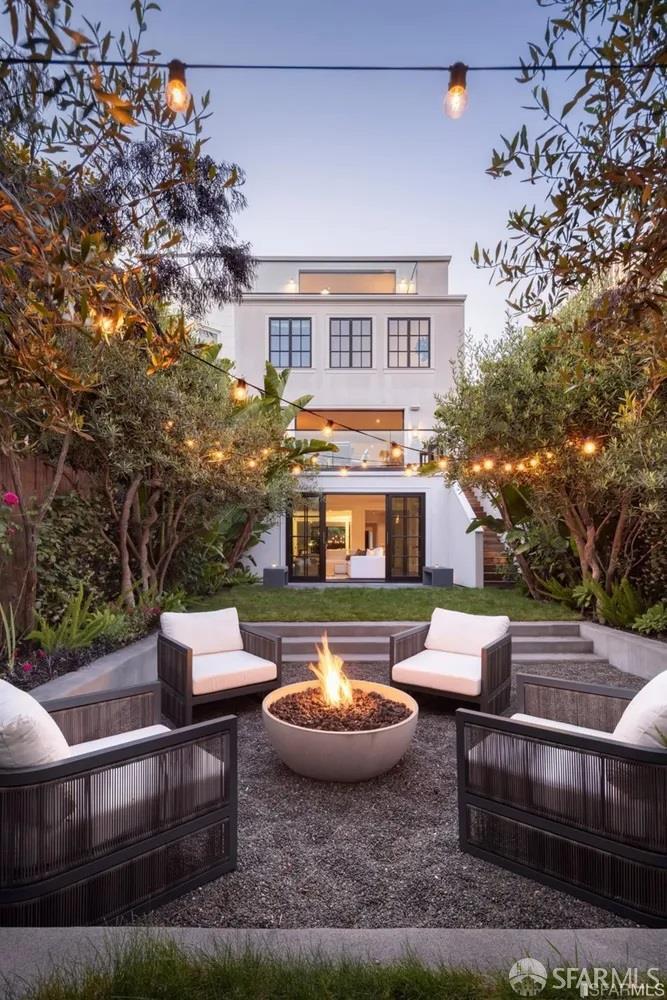 45 Capra Way