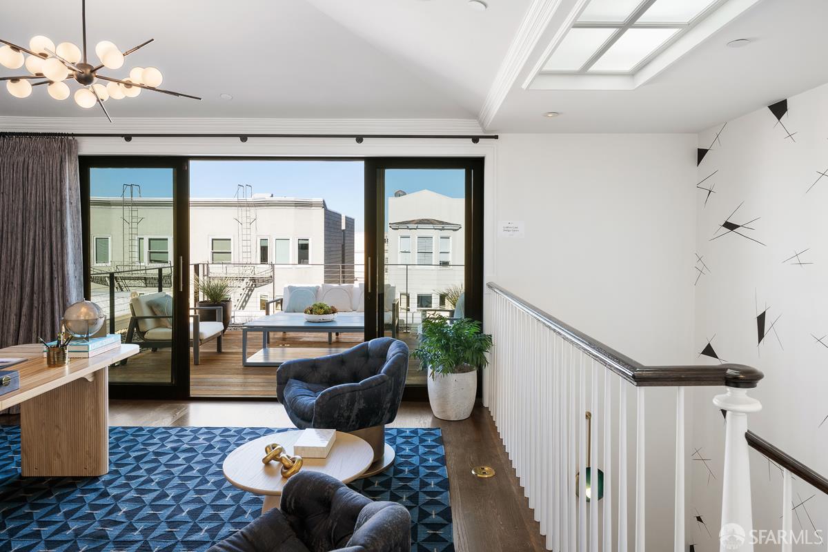 45 Capra Way