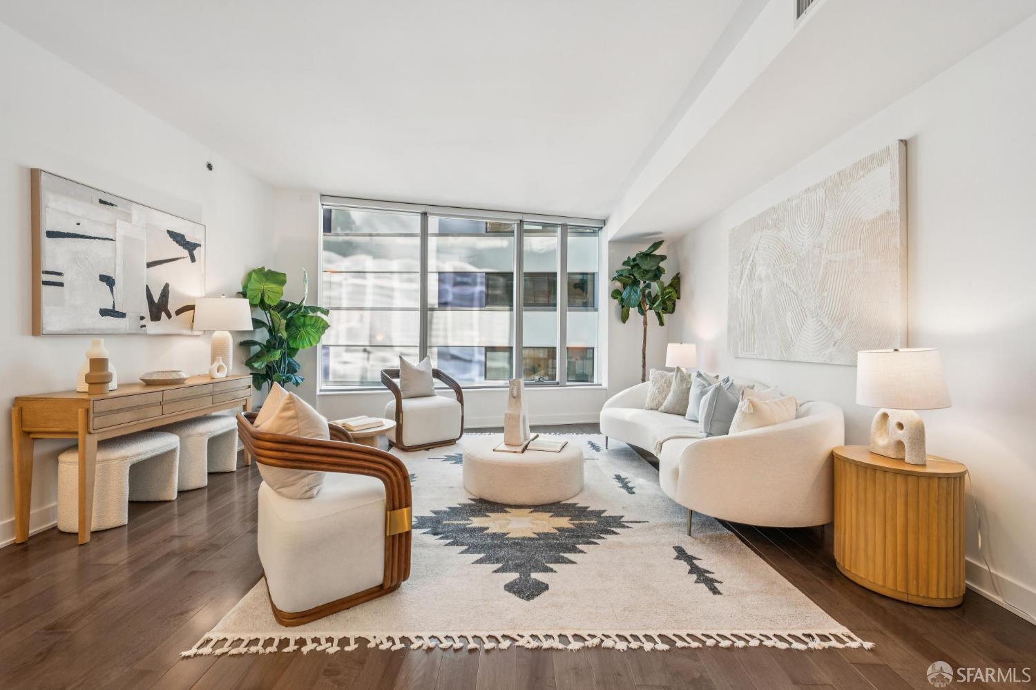 333 Beale Street # 4F