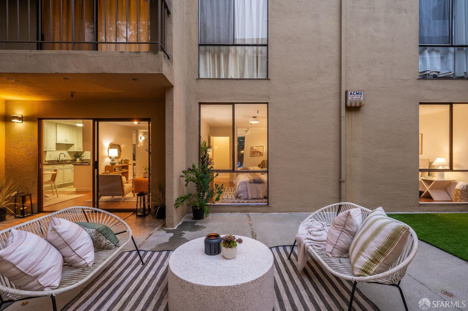 771 Kingston Ave #104 | 2-Bed Condo with Private Backyard Near Piedmont Ave