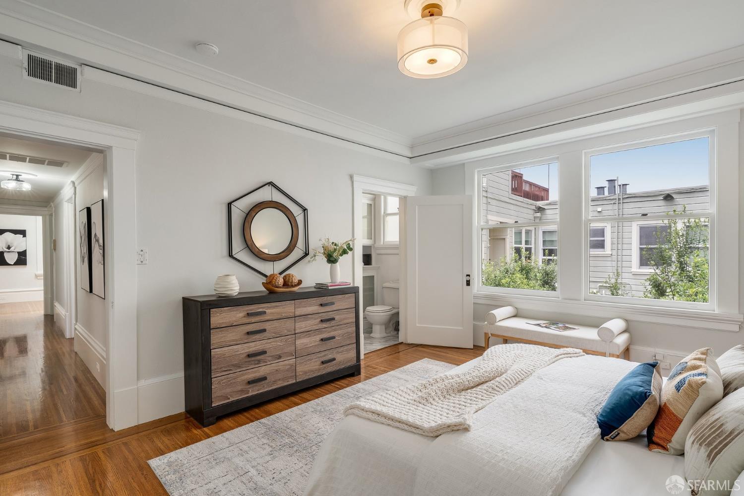 1859 Vallejo Street # 4