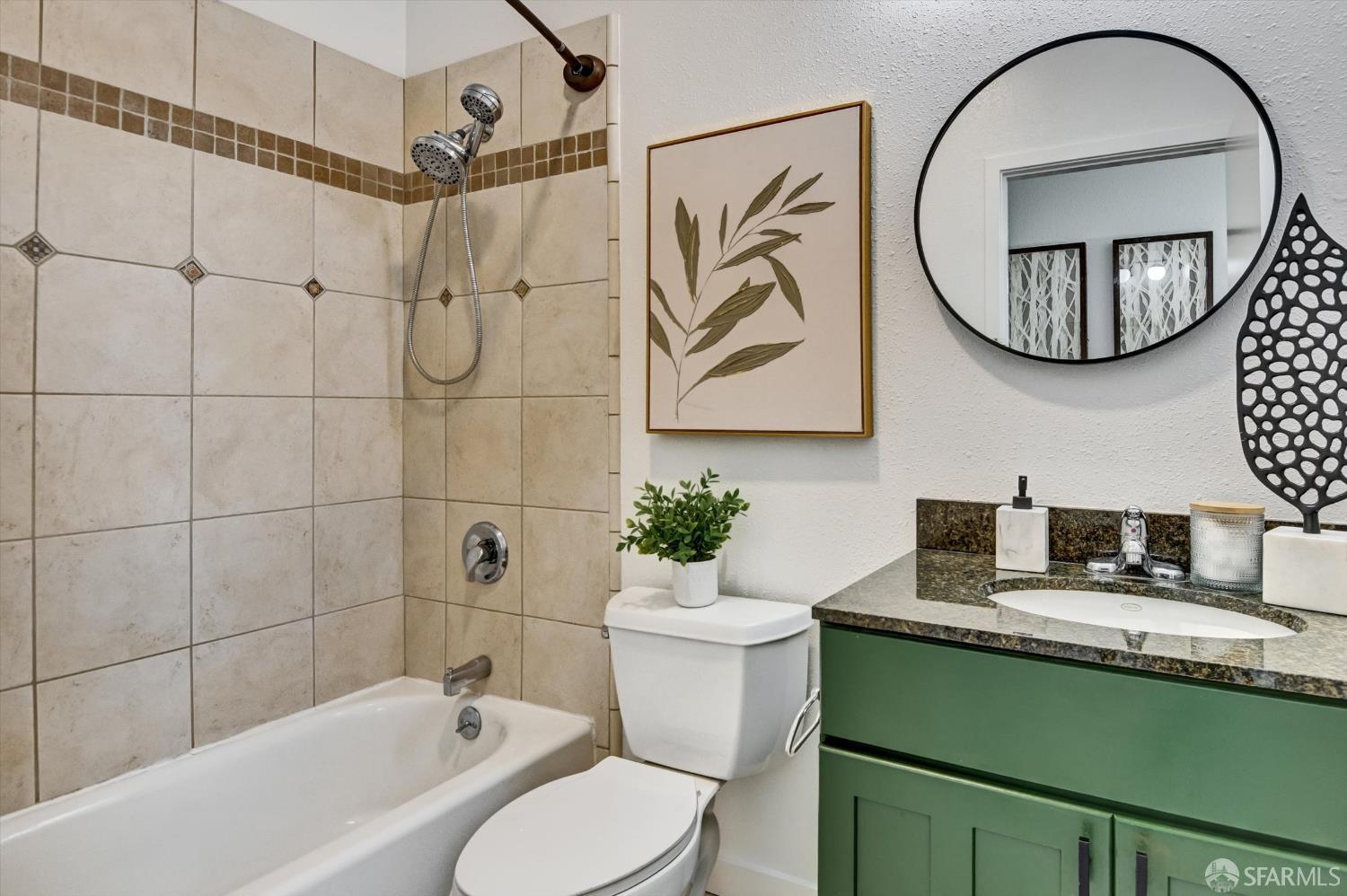 425 28th Street # 202a