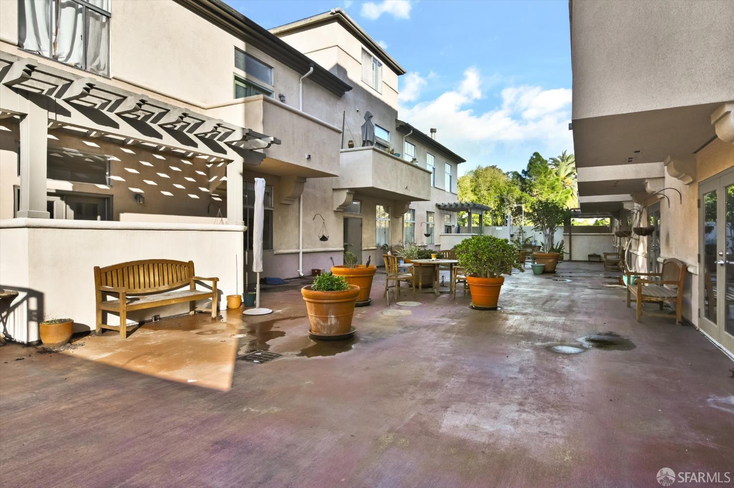 425 28th Street # 202a