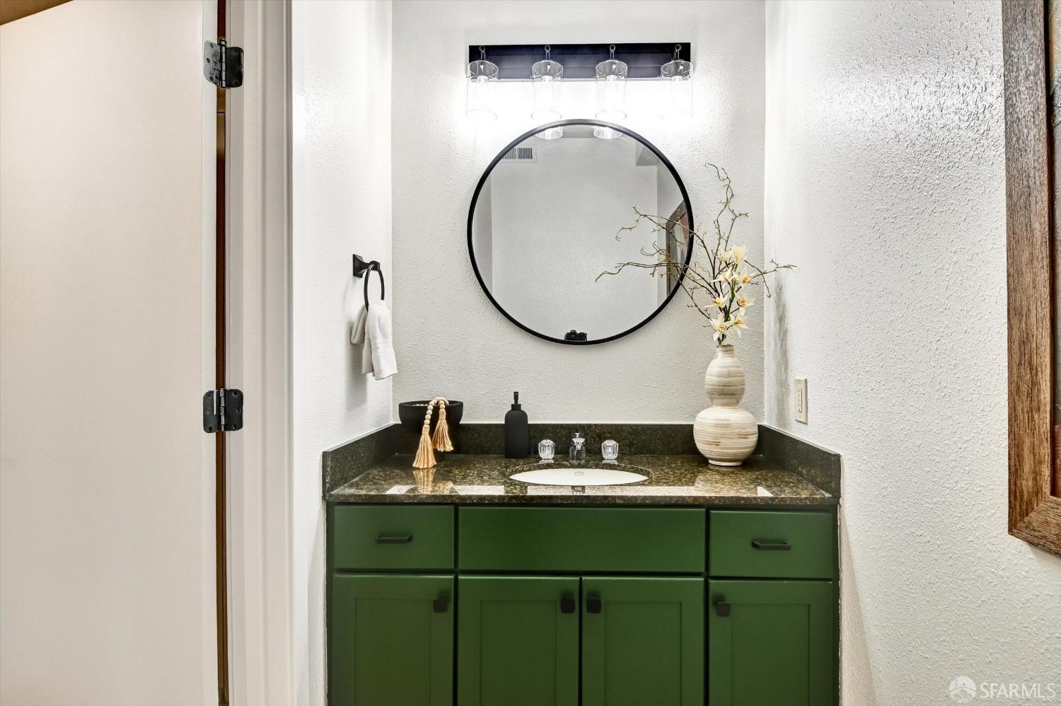 425 28th Street # 202a