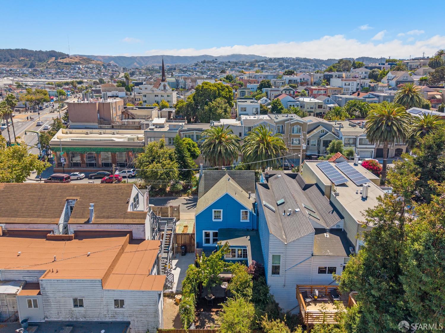1712 Quesada Avenue