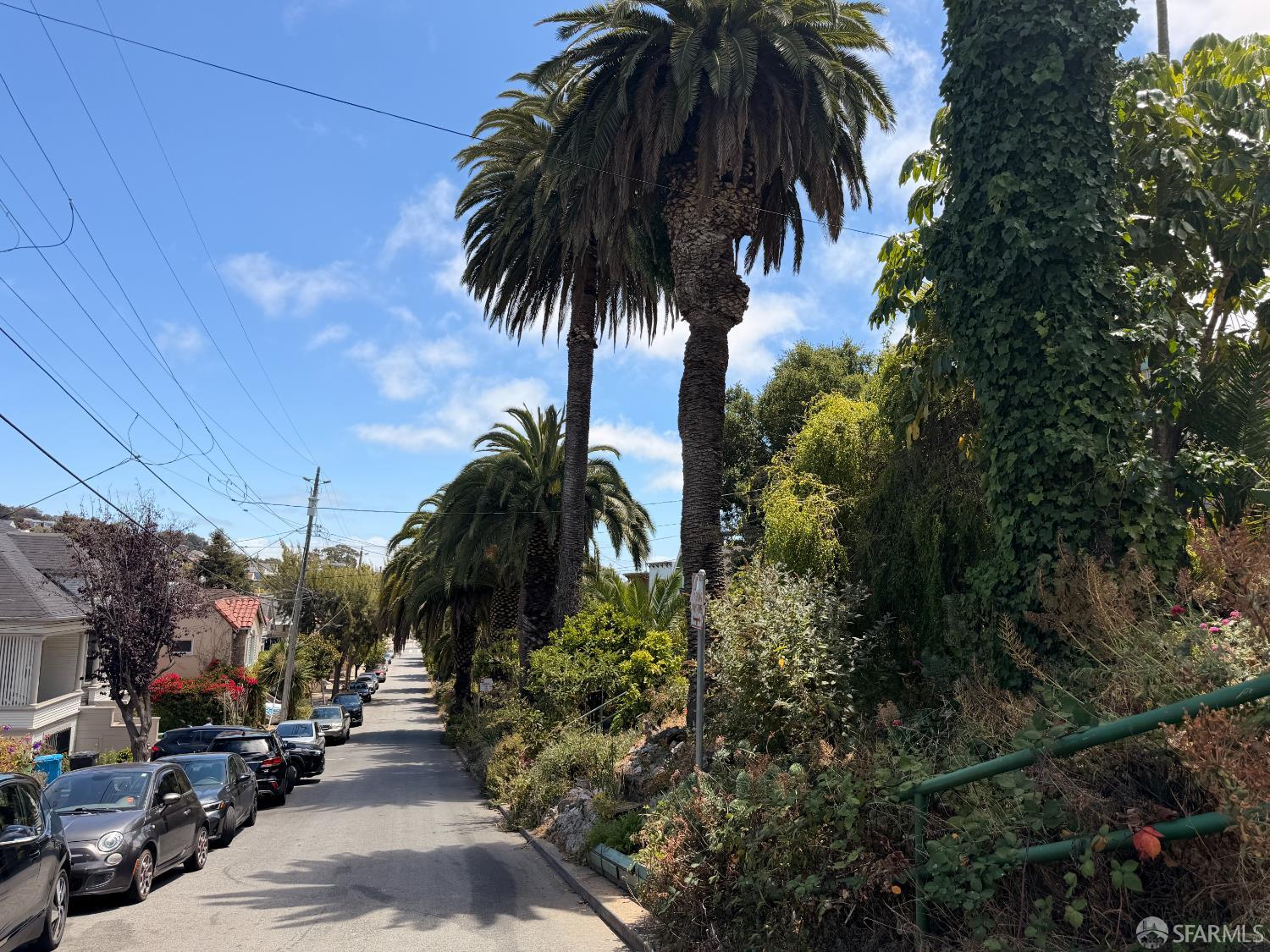 1712 Quesada Avenue