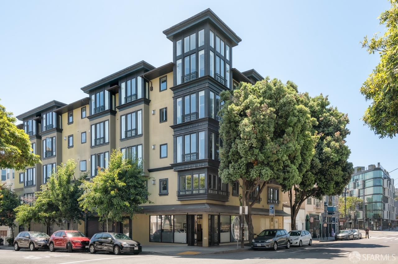 8 Landers Street # 401