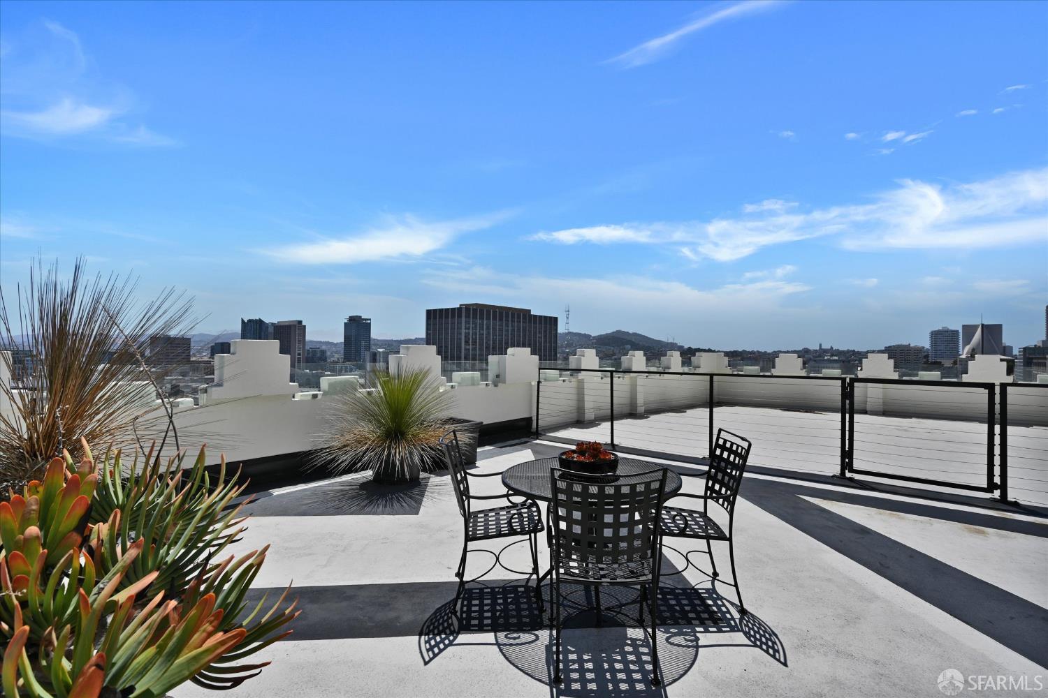 631 Ofarrell Street # 715
