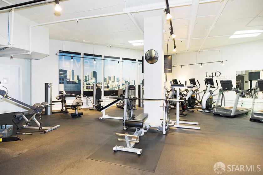 140 S Van Ness Avenue # 819