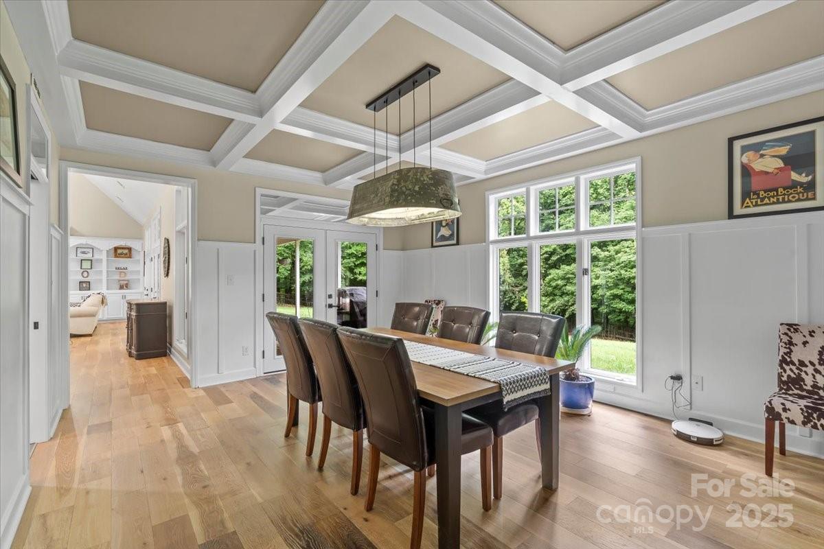 7017 S Providence Road