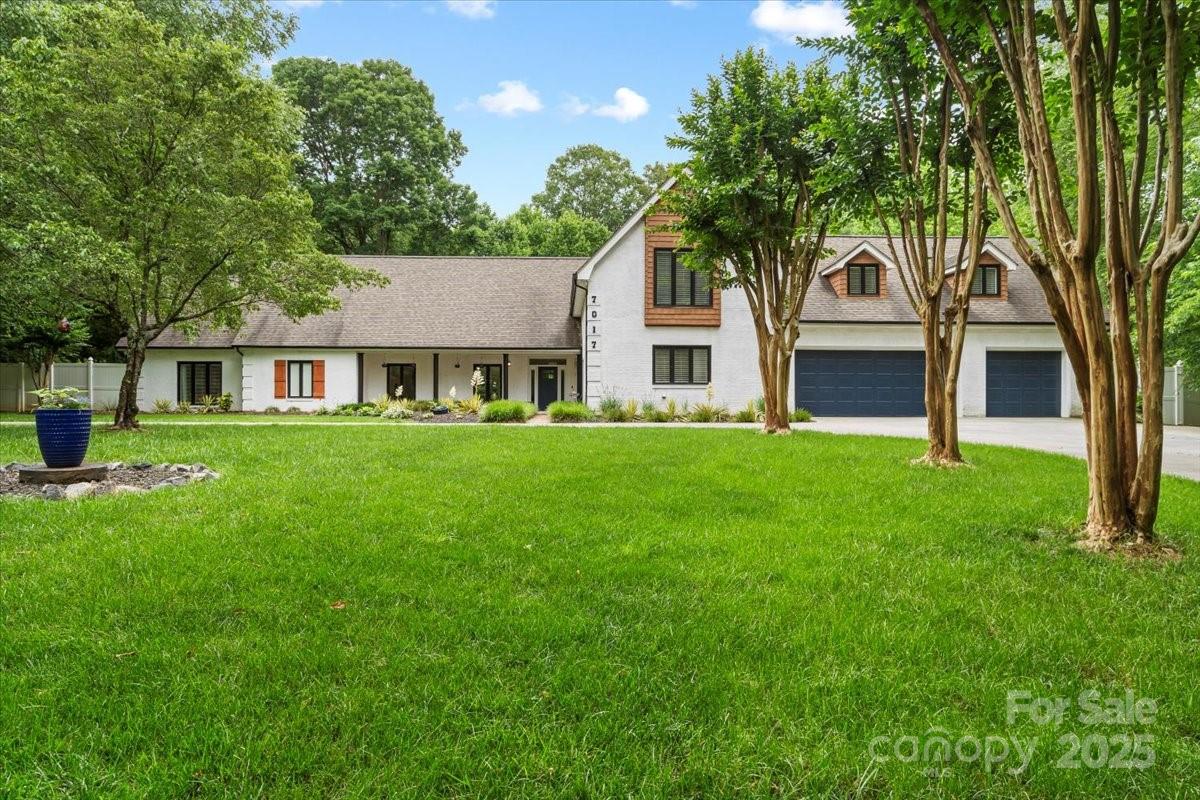 7017 S Providence Road