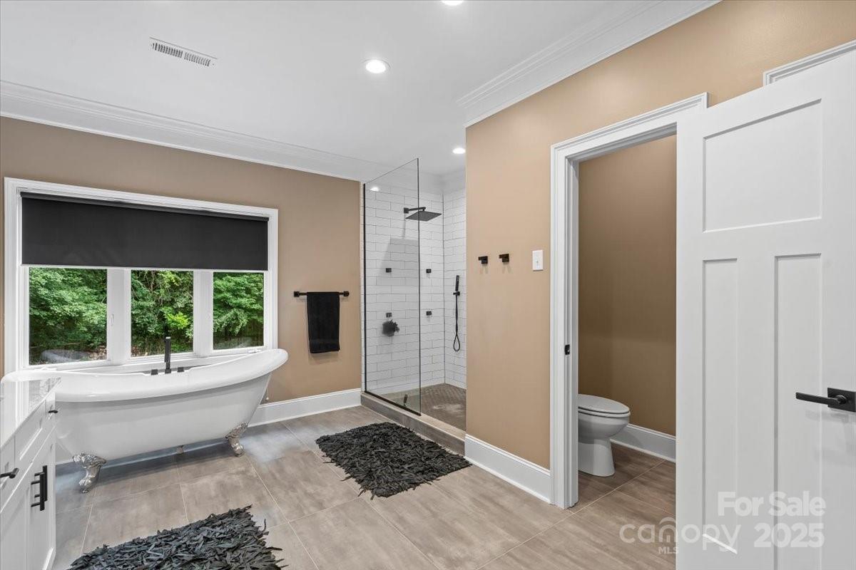 7017 S Providence Road