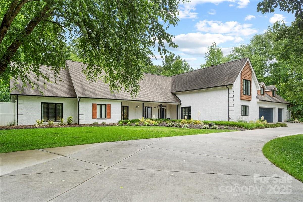 7017 S Providence Road