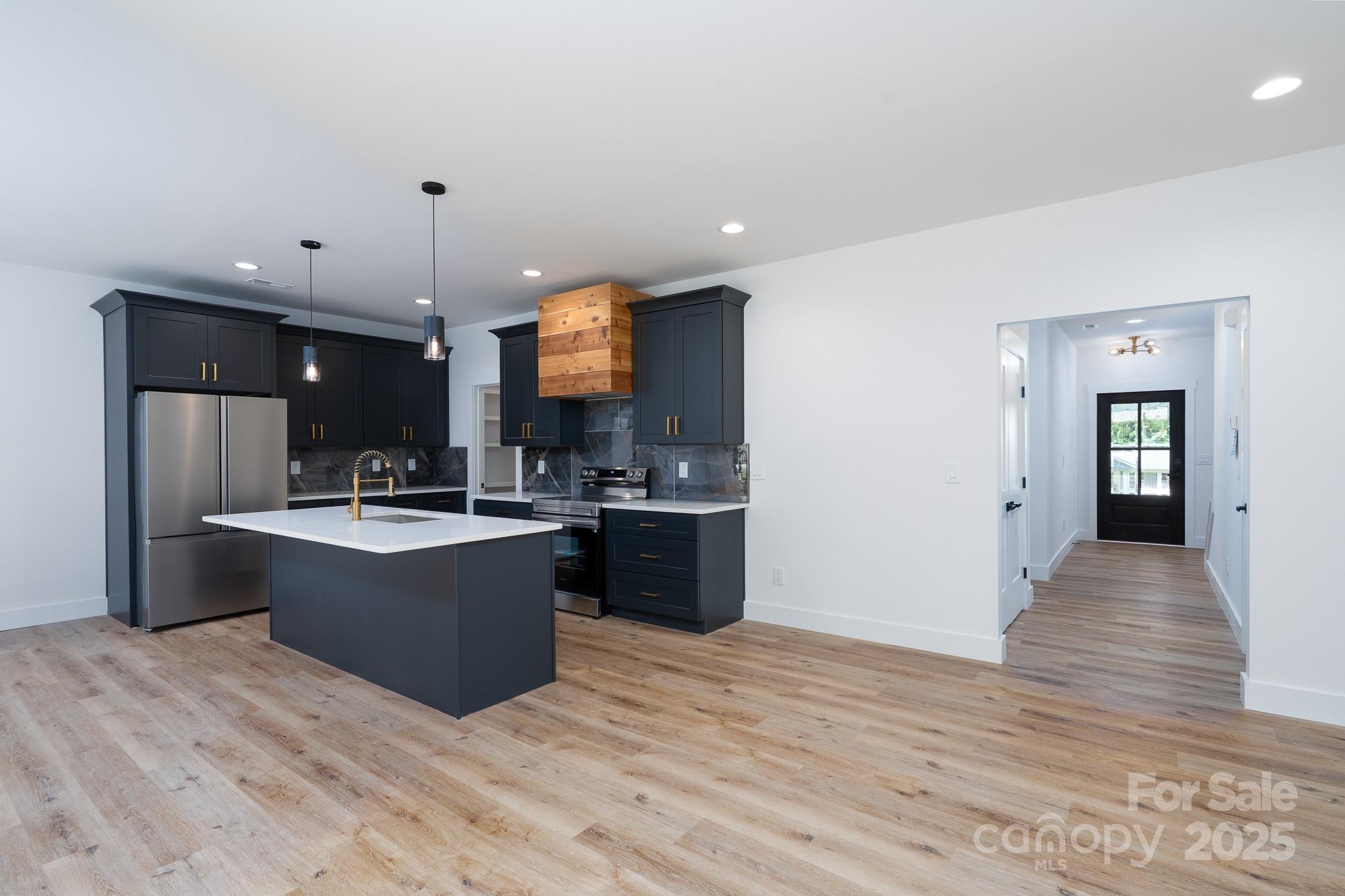 1528 Enochville Road
