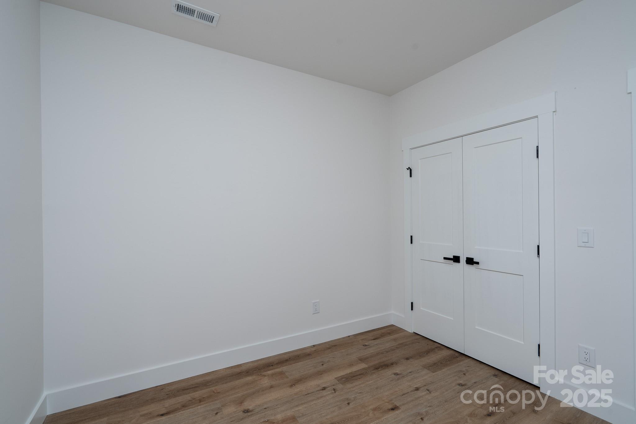 1528 Enochville Road