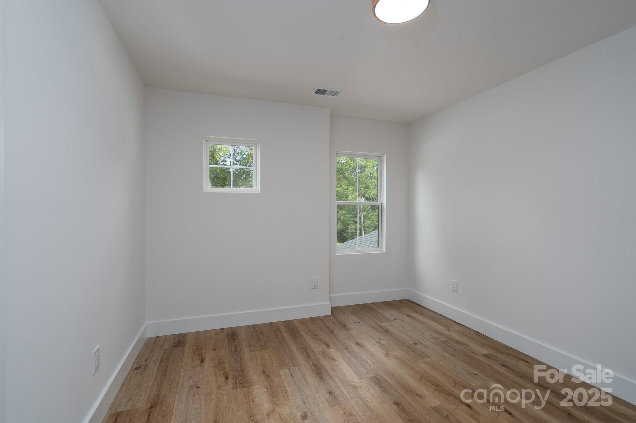 1528 Enochville Road