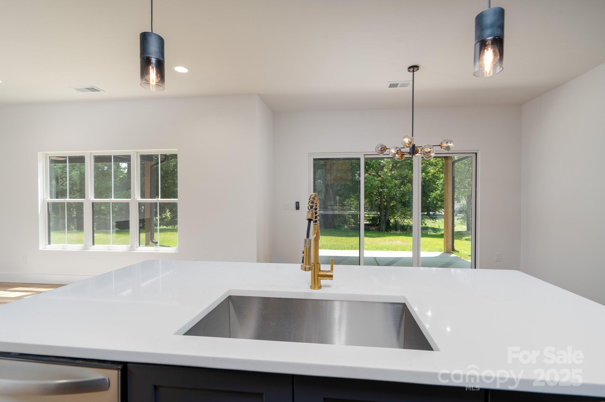 1528 Enochville Road