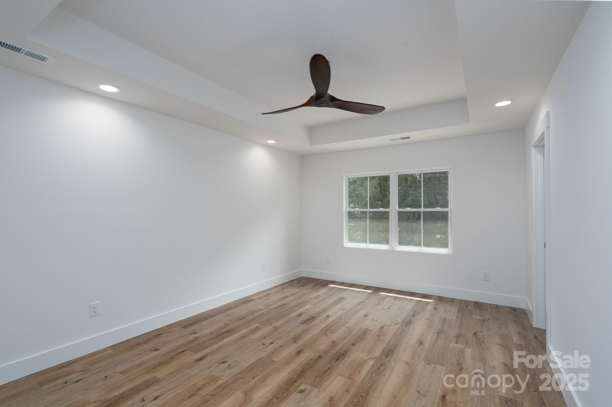 1528 Enochville Road