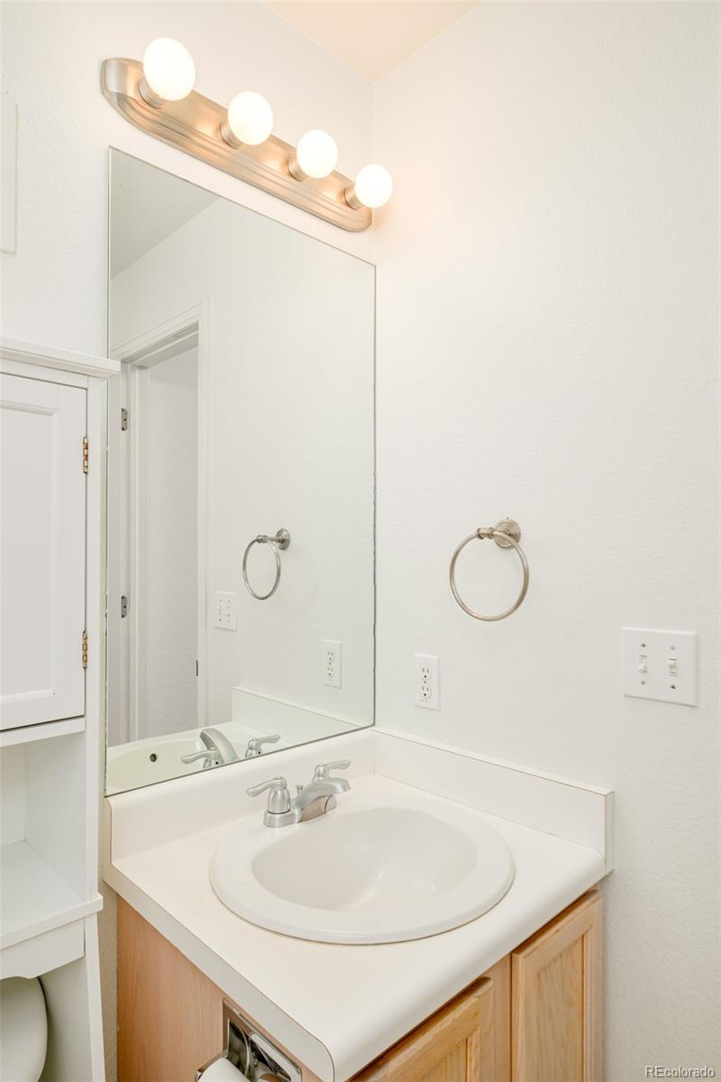 1631 S Deframe Street Unit: B5