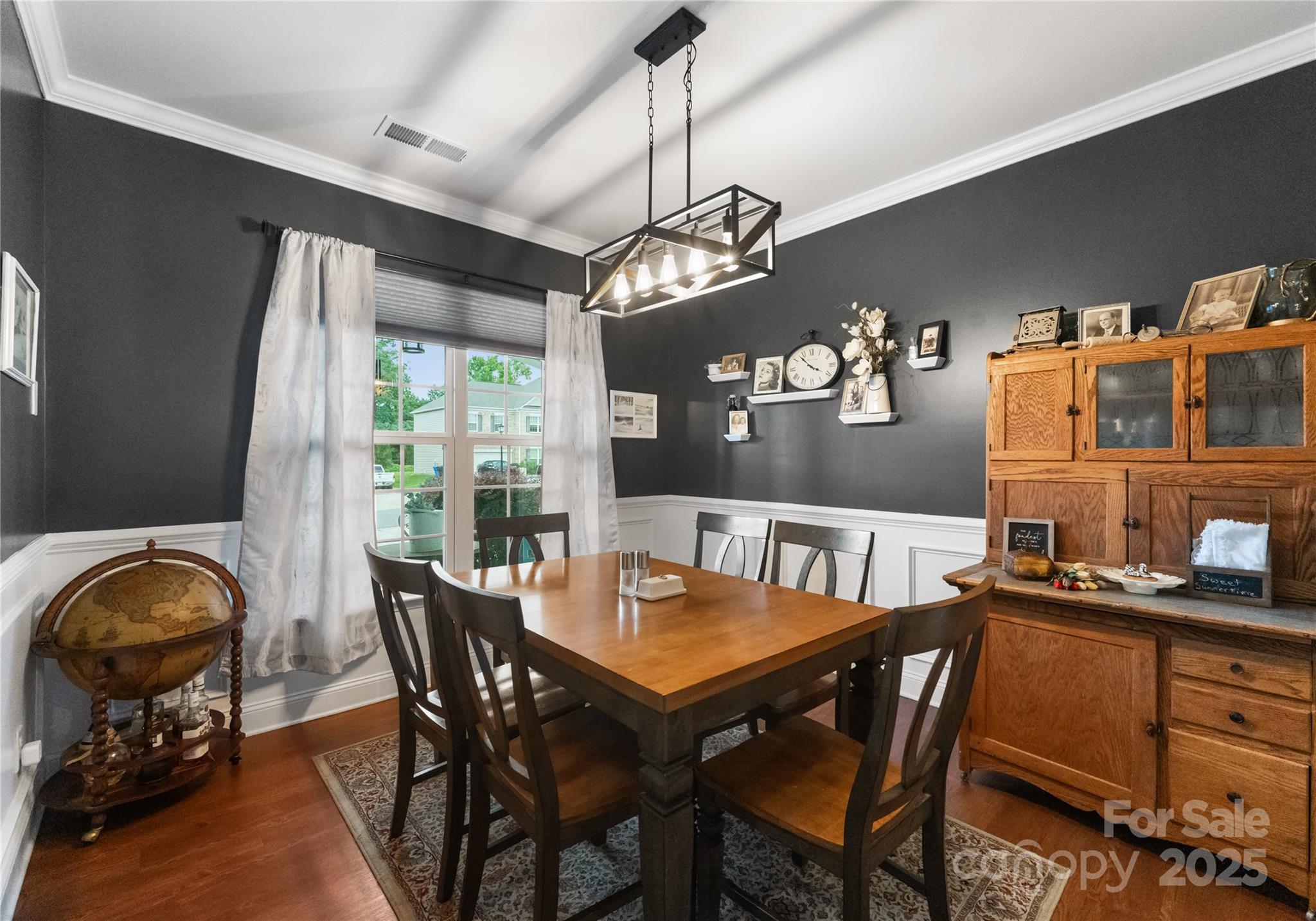 163 Sassafras Road