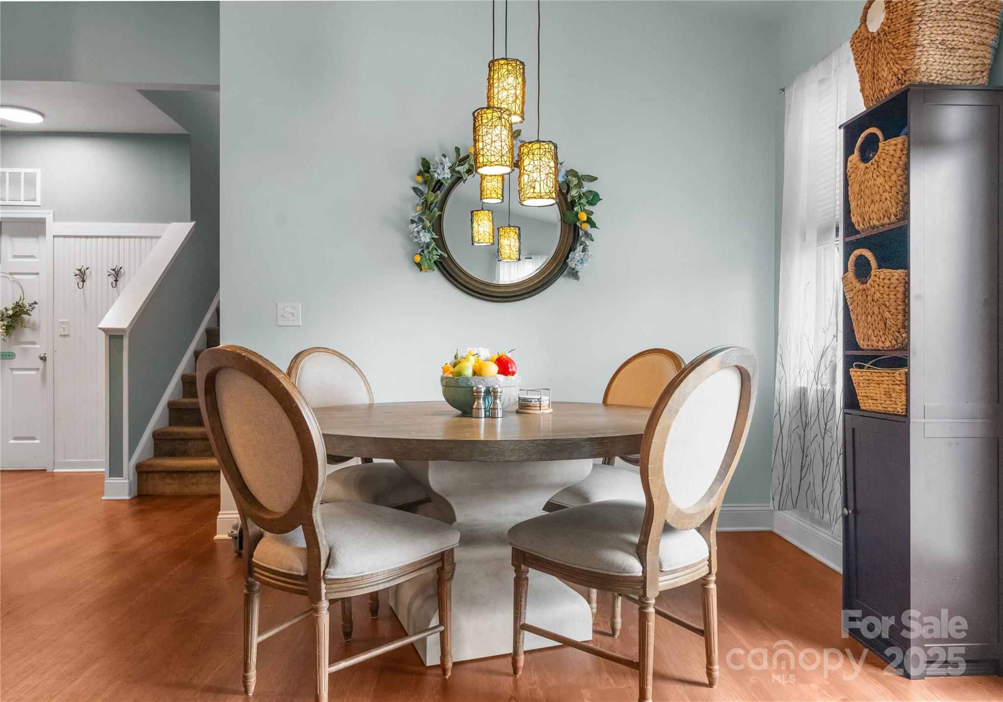 163 Sassafras Road