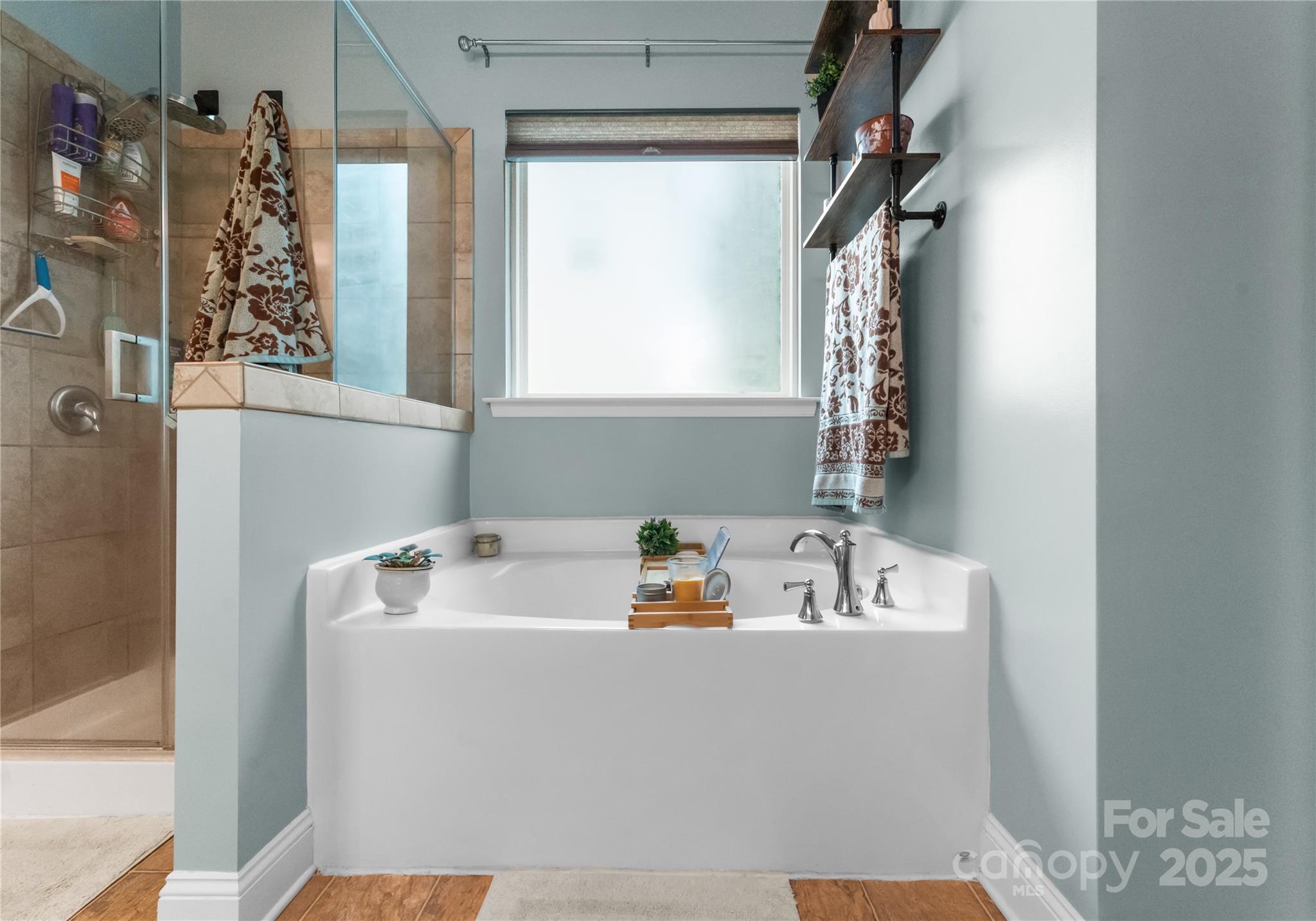 163 Sassafras Road