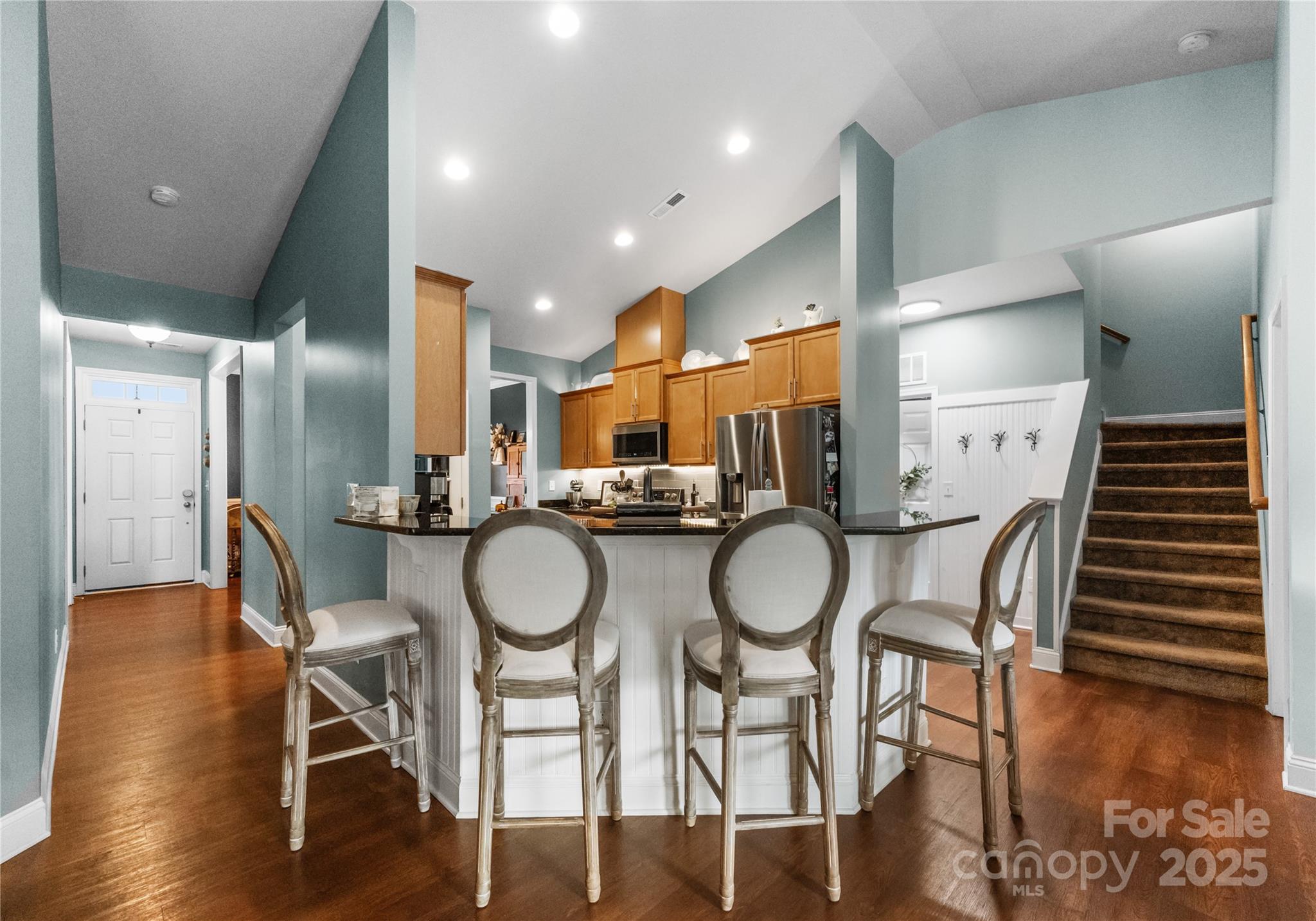 163 Sassafras Road