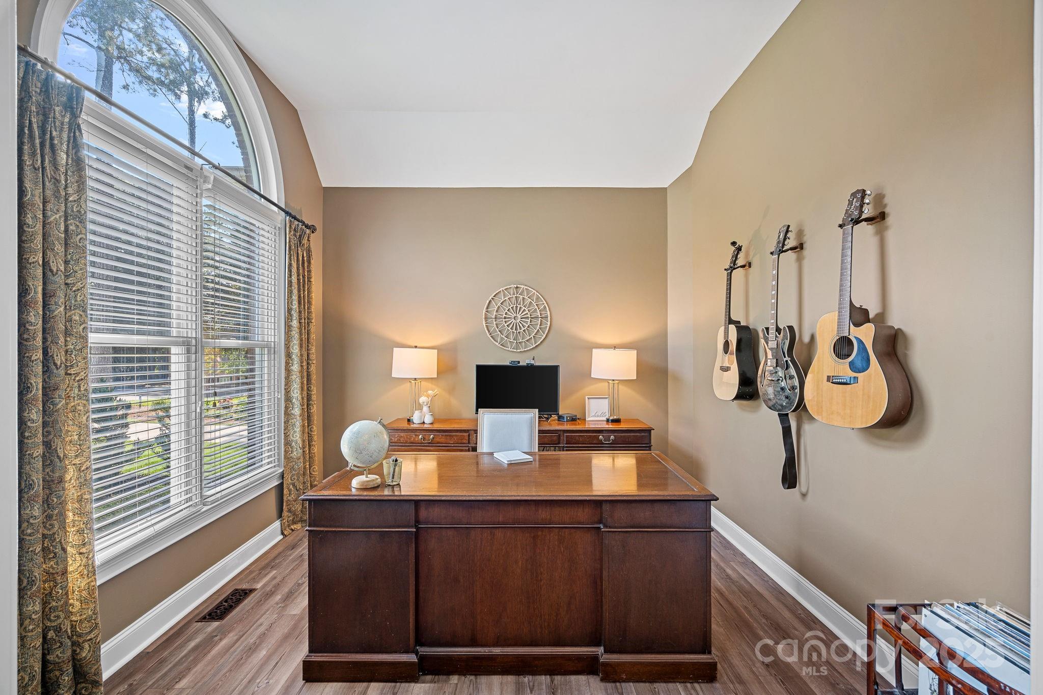 116 Ivy Hollow Lane