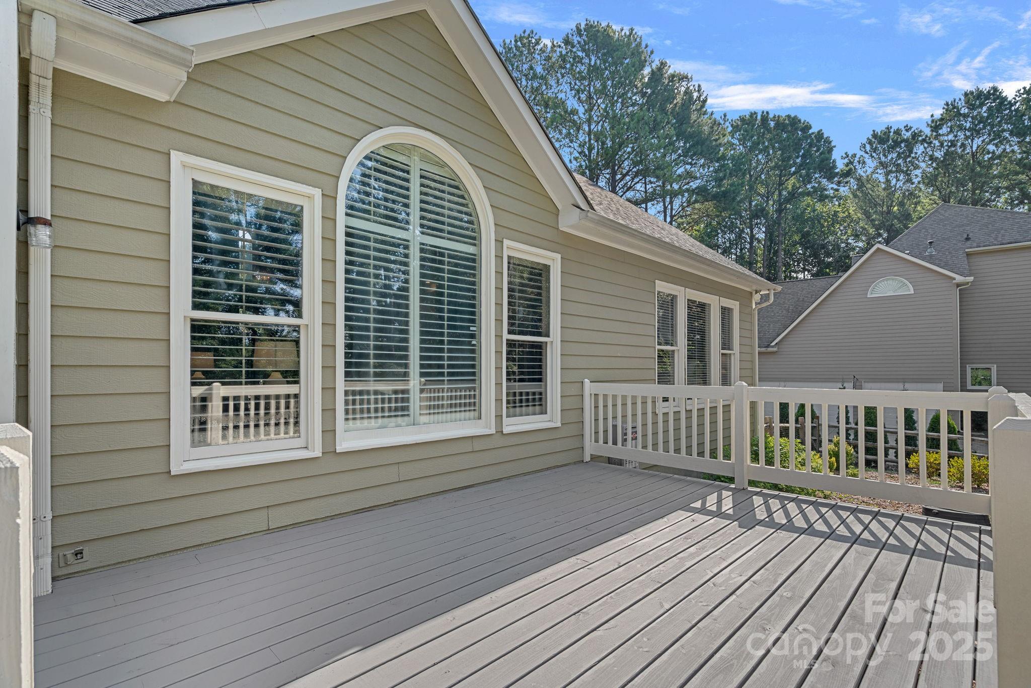 116 Ivy Hollow Lane