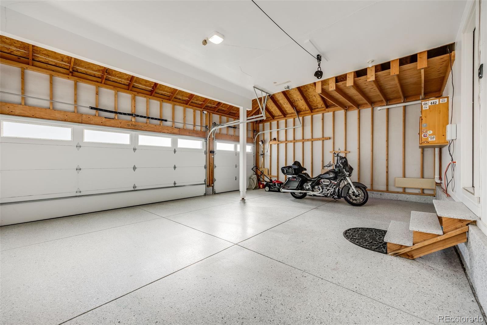 7067 Gray Fox Court