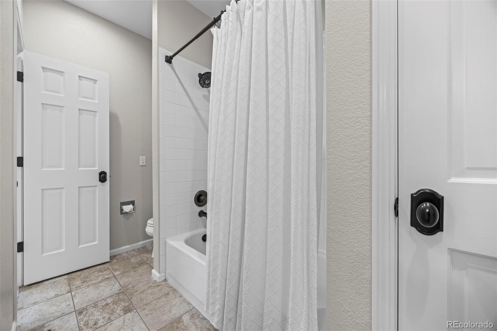 7067 Gray Fox Court
