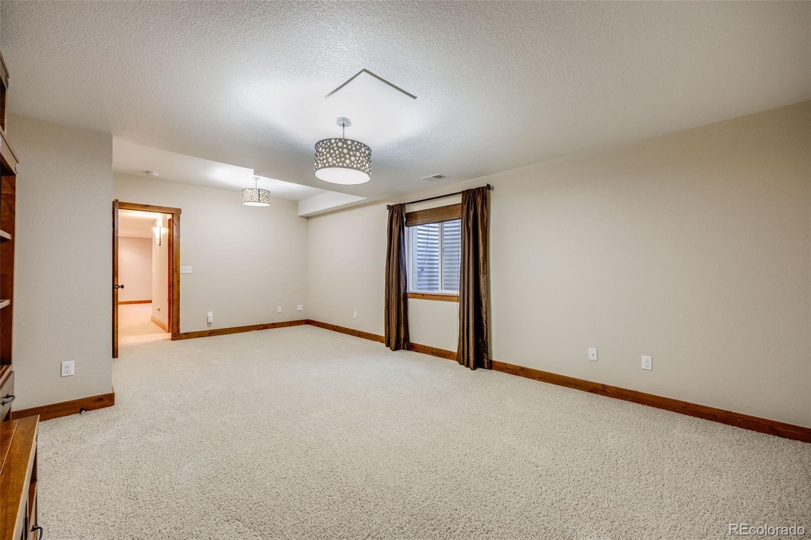 7067 Gray Fox Court