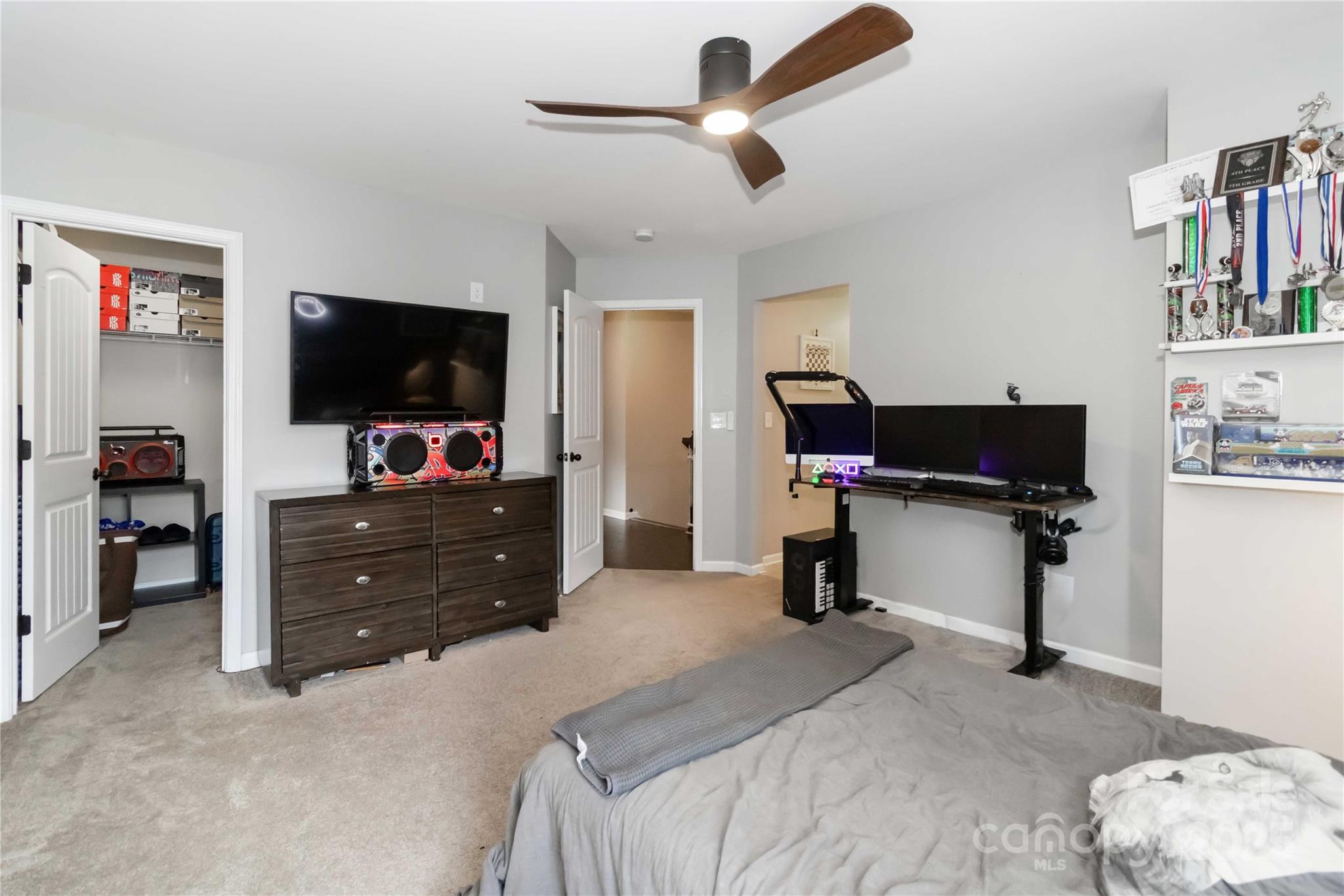 1041 Verbena Court