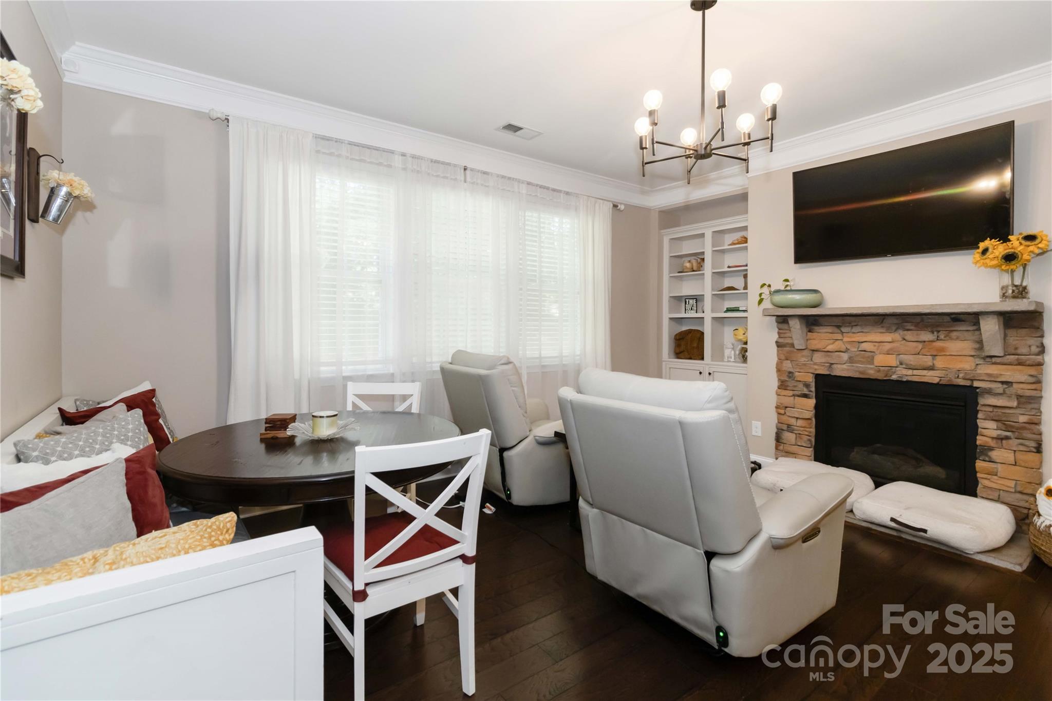 1041 Verbena Court