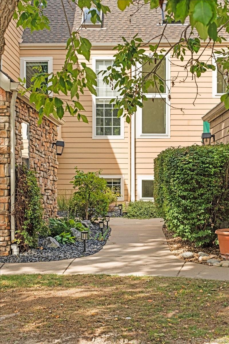 10000 E Yale Avenue Unit: 42