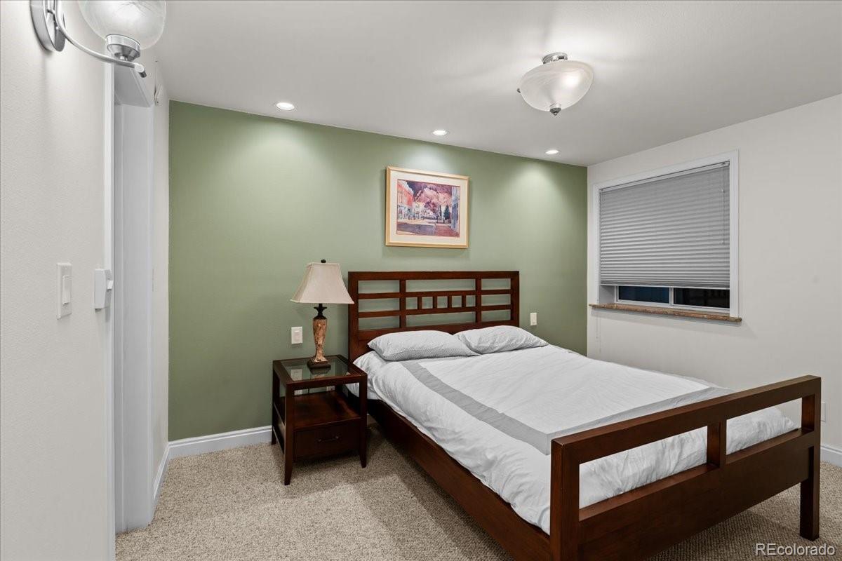10000 E Yale Avenue Unit: 42