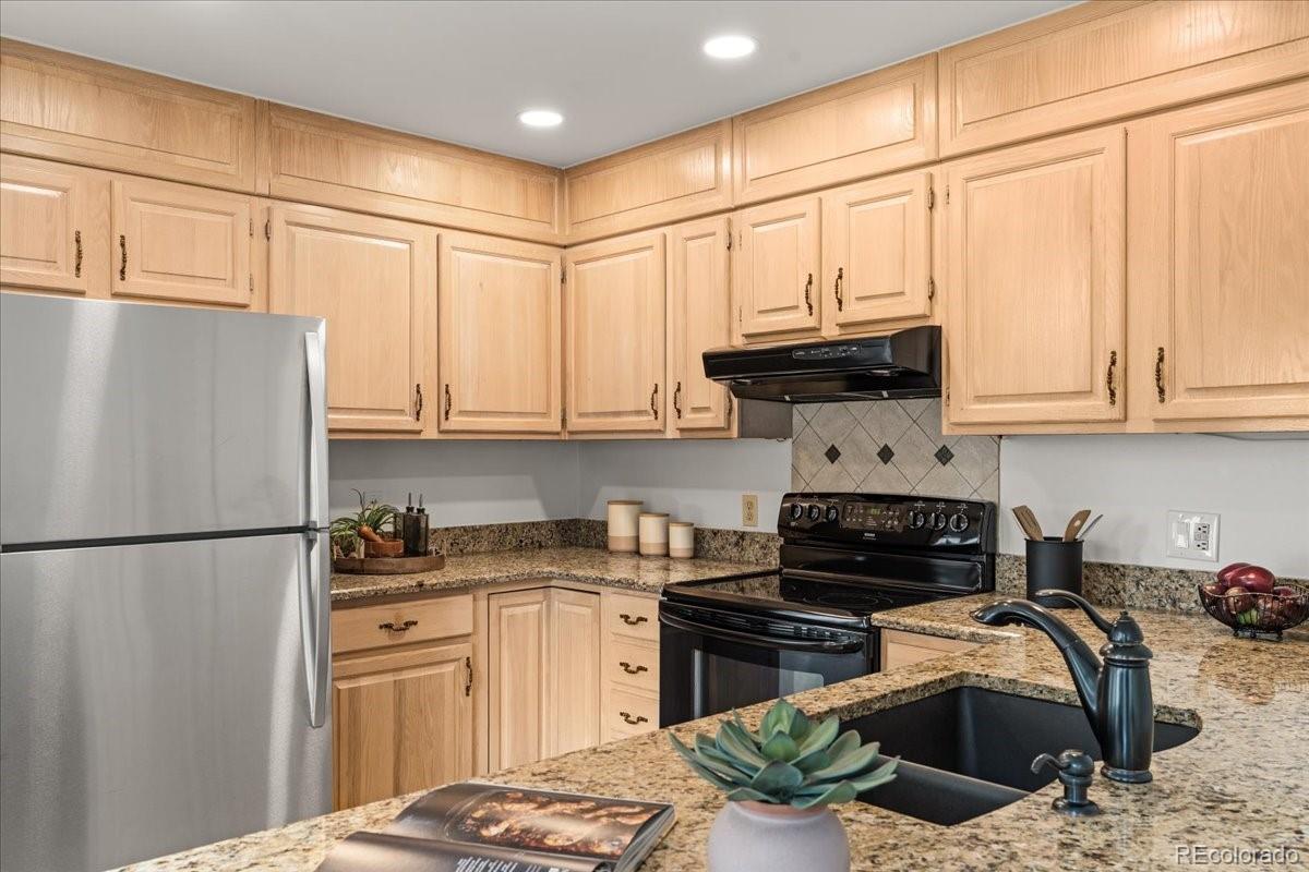 10000 E Yale Avenue Unit: 42