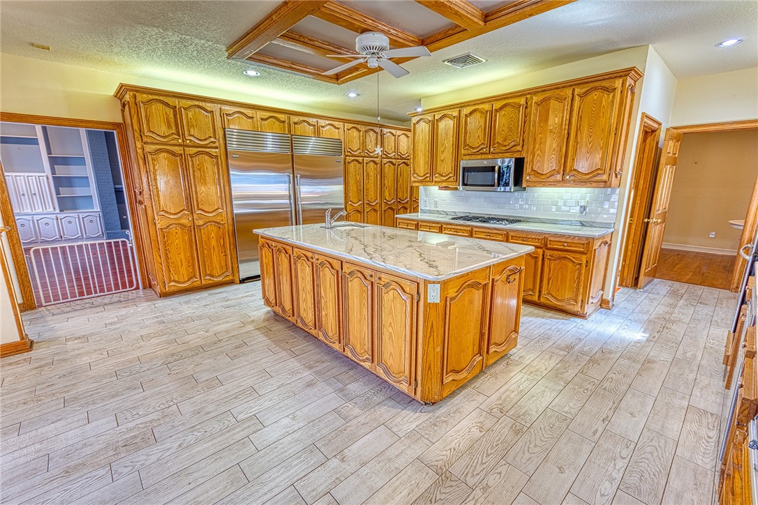 7709 Moritz Lake Dr