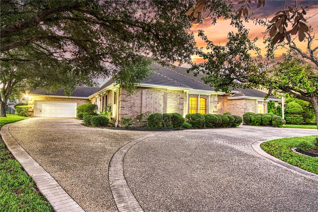 7709 Moritz Lake Dr