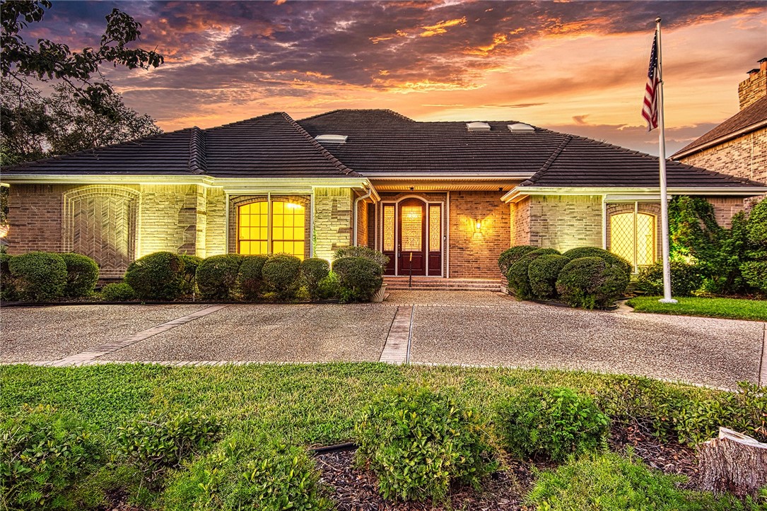7709 Moritz Lake Dr