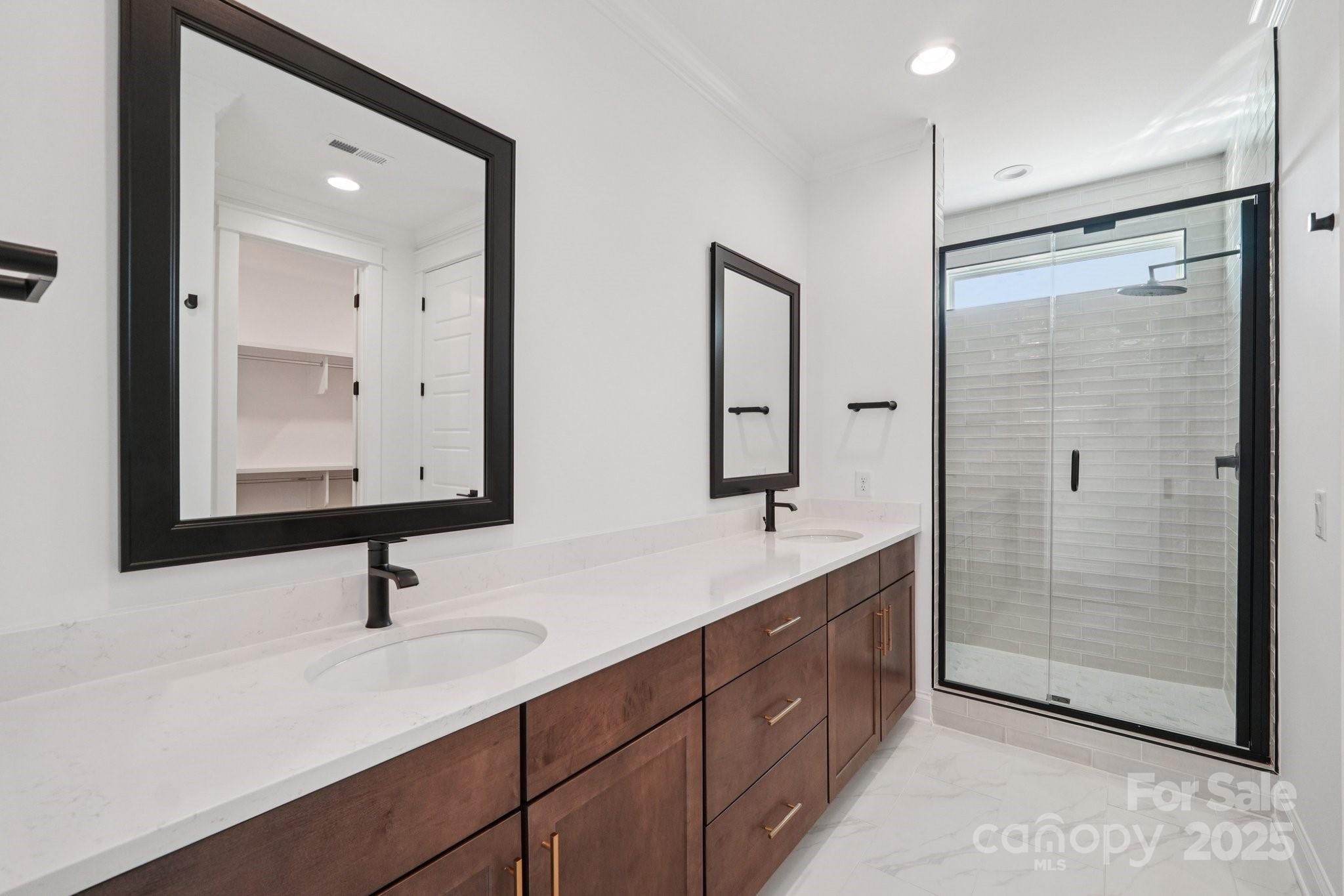 15104 Brownleigh Lane