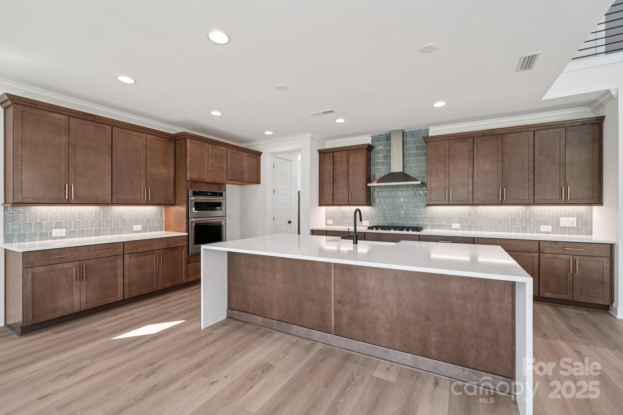 15104 Brownleigh Lane