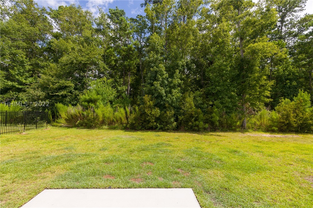 128 Red Northern Oak Way