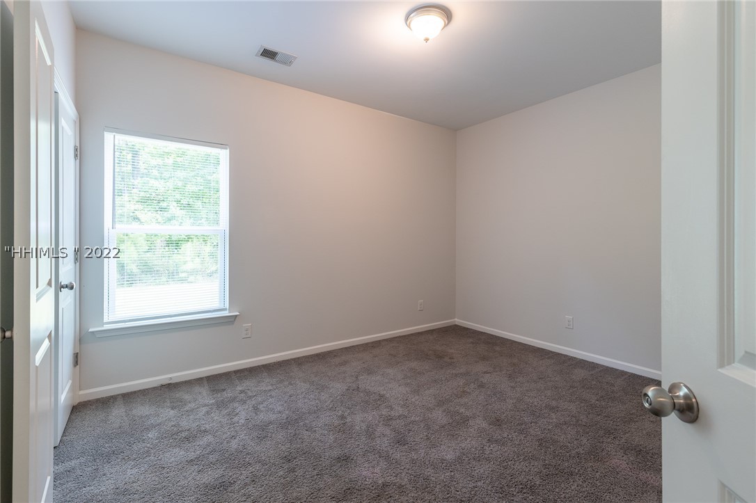 128 Red Northern Oak Way