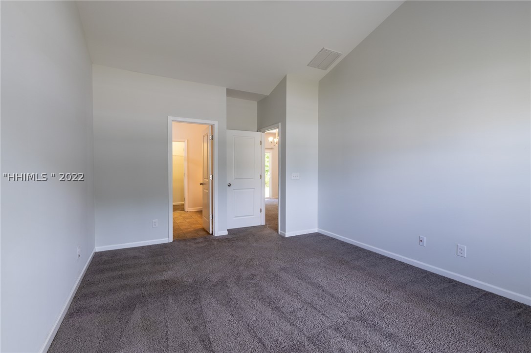 128 Red Northern Oak Way
