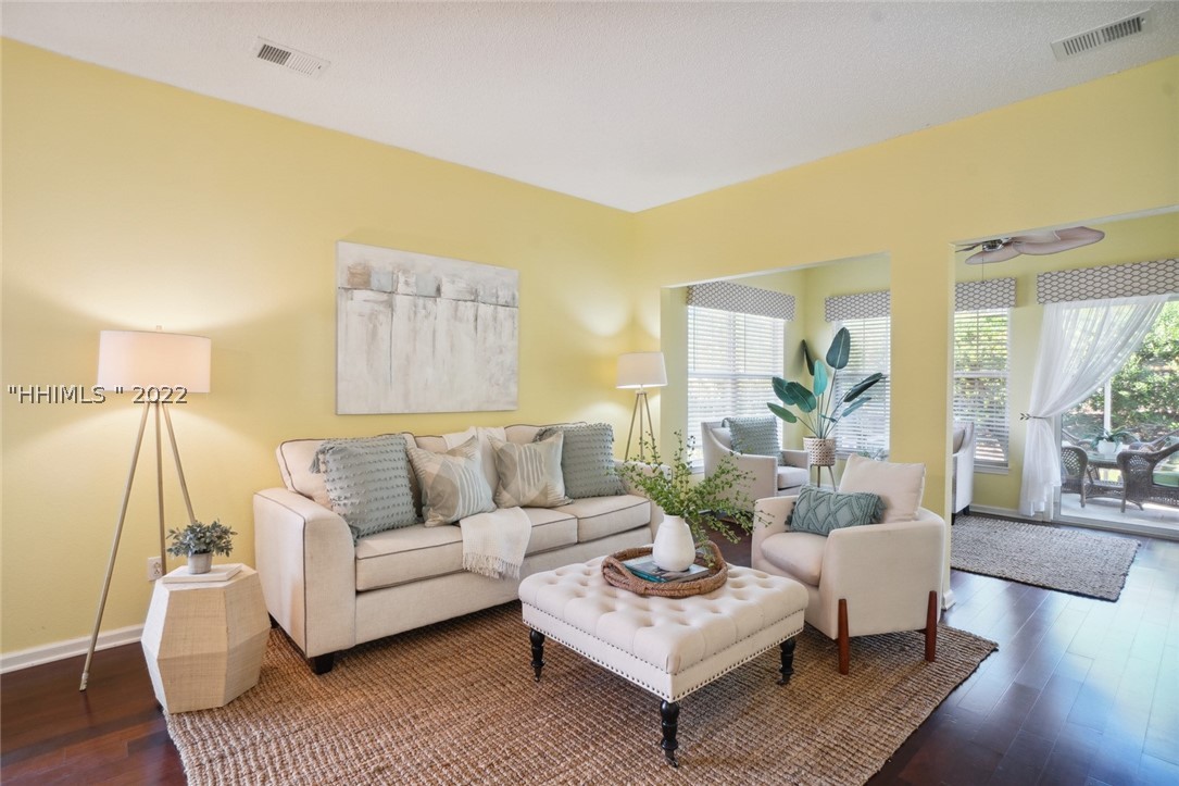 27 Nesting Lane