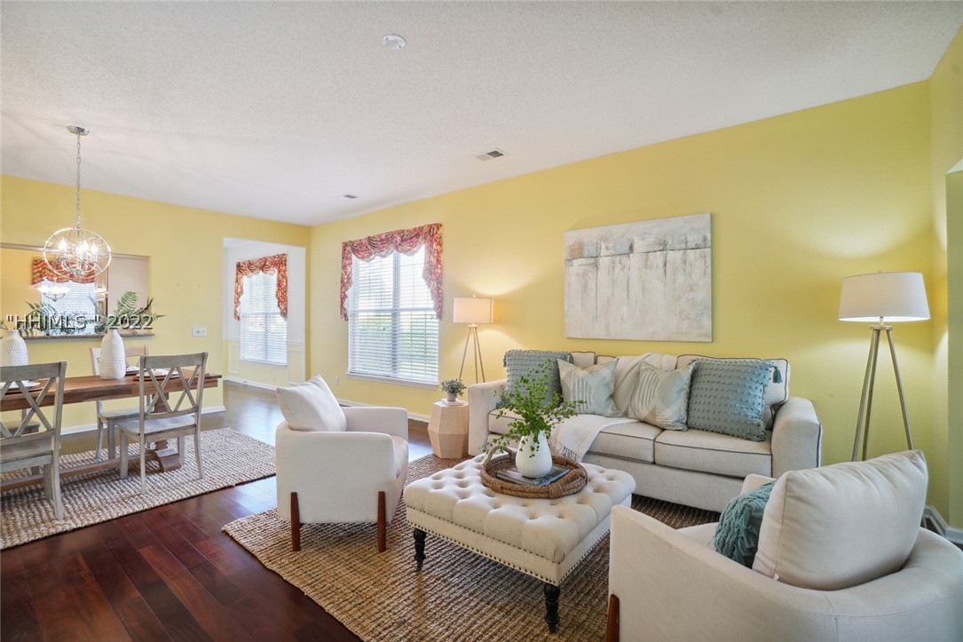 27 Nesting Lane