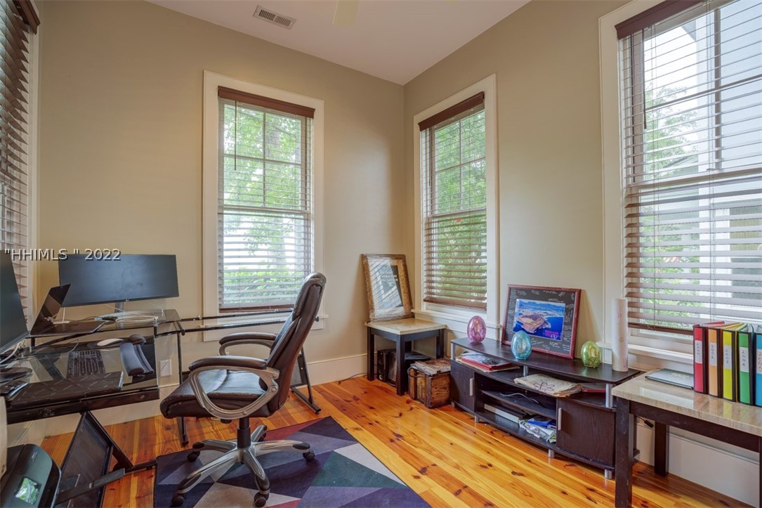 205 Whelk Rd