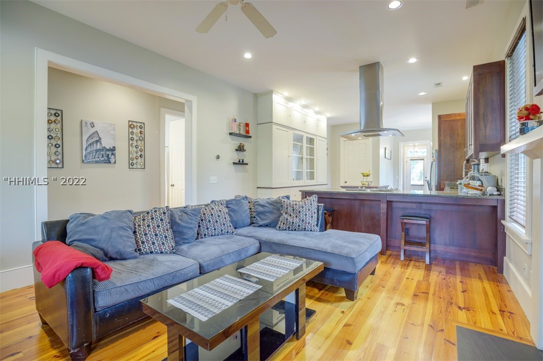 205 Whelk Rd
